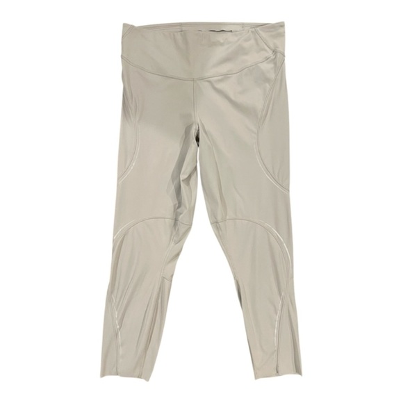 Lululemon Base Pace High-Rise Reflective Tight 25" - Size 14 - Picture 7 of 8